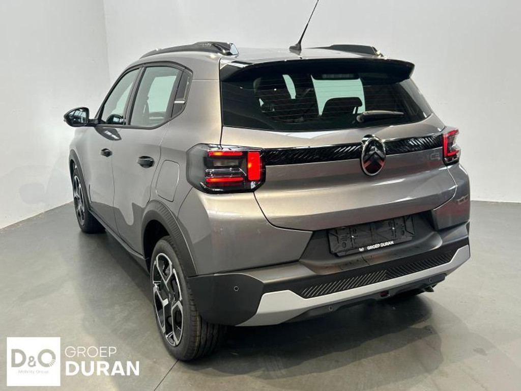 55359021-2.jpg